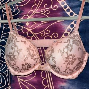 Victoria’s Secret Flirty Bra